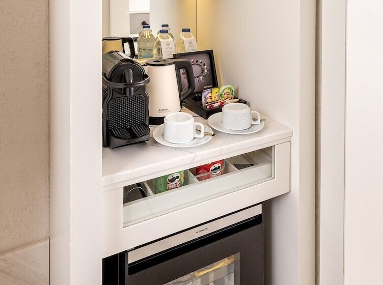 اتاق لوکس با بالکن و چشم‌انداز دریا, Casa Nonna Bodrum   Adult Only