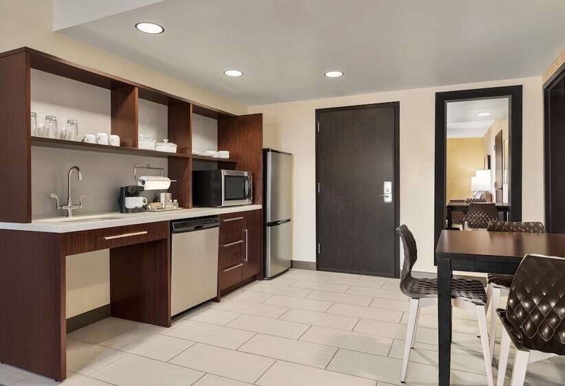 Suite Adapted for people with reduced mobility, Home2 Suites By Hilton Salt Lake City/layton, Ut
