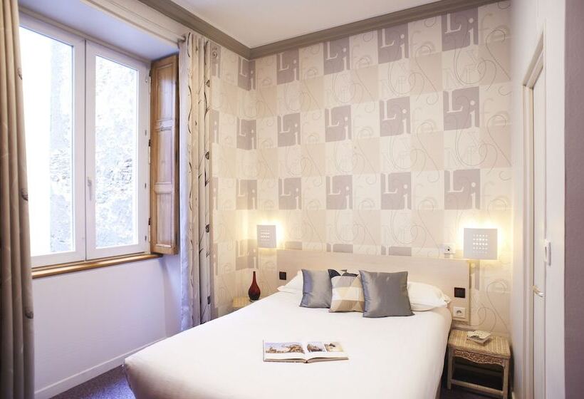 اتاق استاندارد سه نفره, Logis Hôtel Duquesne