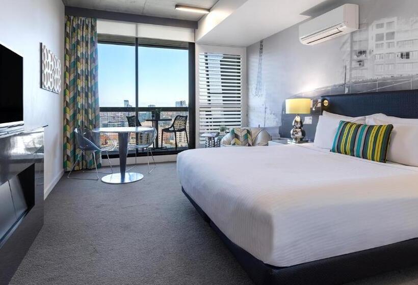 استودیوی سوپریور, Oaks Melbourne On William Suites