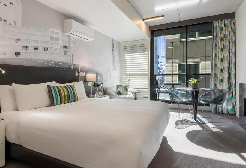 Standard Studio, Oaks Melbourne On William Suites