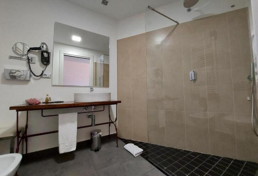 اتاق استاندارد, Phi Hotel Milano