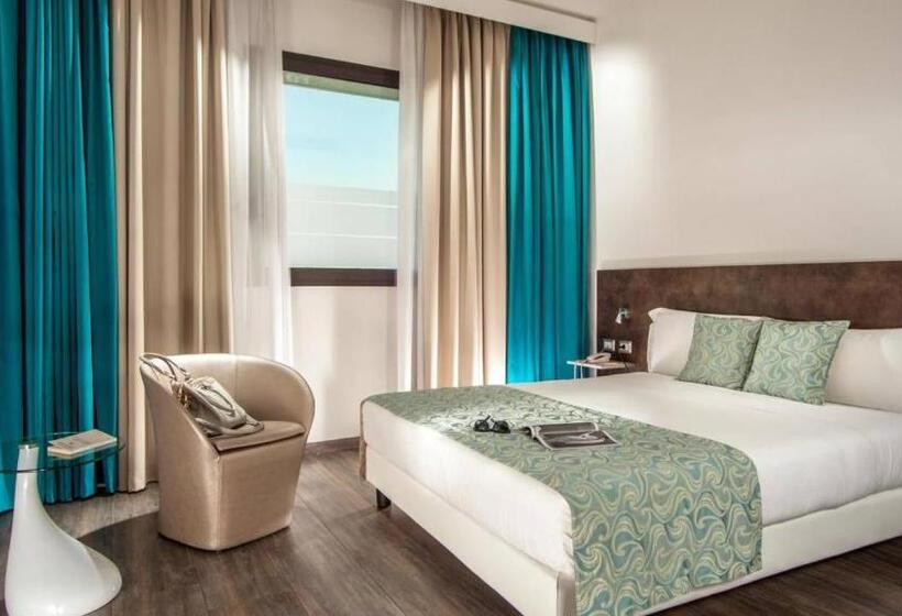 اتاق سوپریور, Phi Hotel Milano