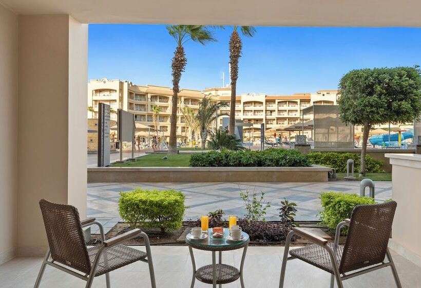 اتاق لوکس, Pickalbatros White Beach Resort  Hurghada