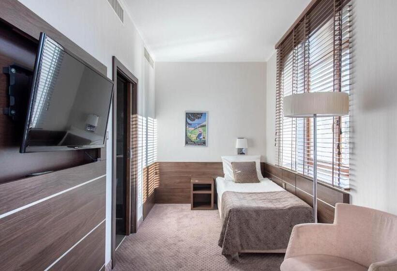 اتاق استاندارد سه نفره, Różany Gaj   Destigo Hotels
