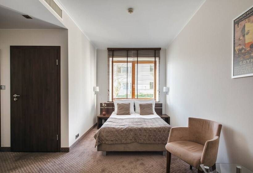اتاق اکونومی, Różany Gaj   Destigo Hotels