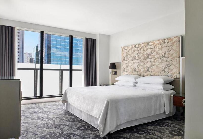 Deluxe Zimmer Kingsize Bett Stadtblick, Sheraton Melbourne