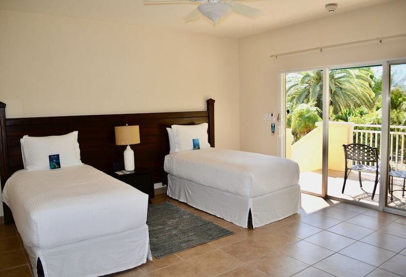 3-Bedroom Standard Bungalow, Windsong On The Reef