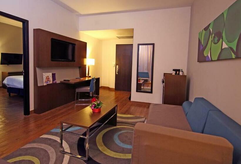 Suite Senior, Novotel Panama City