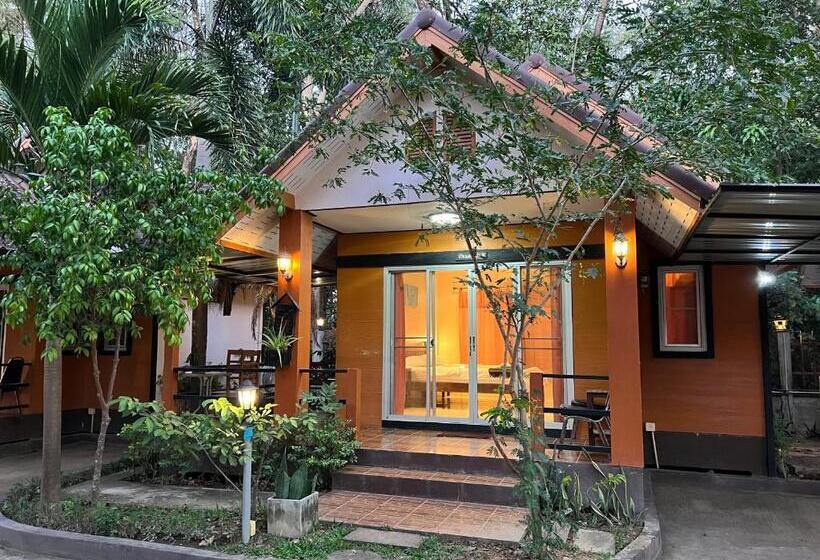 اتاق استاندارد با تراس, Bansuan Sangtawan Resort