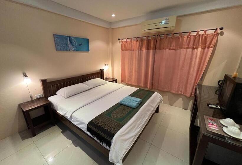 اتاق استاندارد با تراس, Bansuan Sangtawan Resort