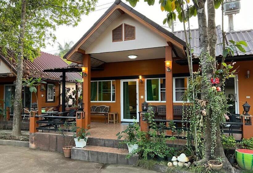 اتاق خانوادگی, Bansuan Sangtawan Resort