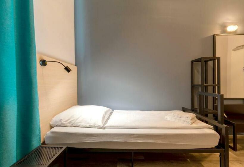 اتاق استاندارد یک نفره, a&o München Laim