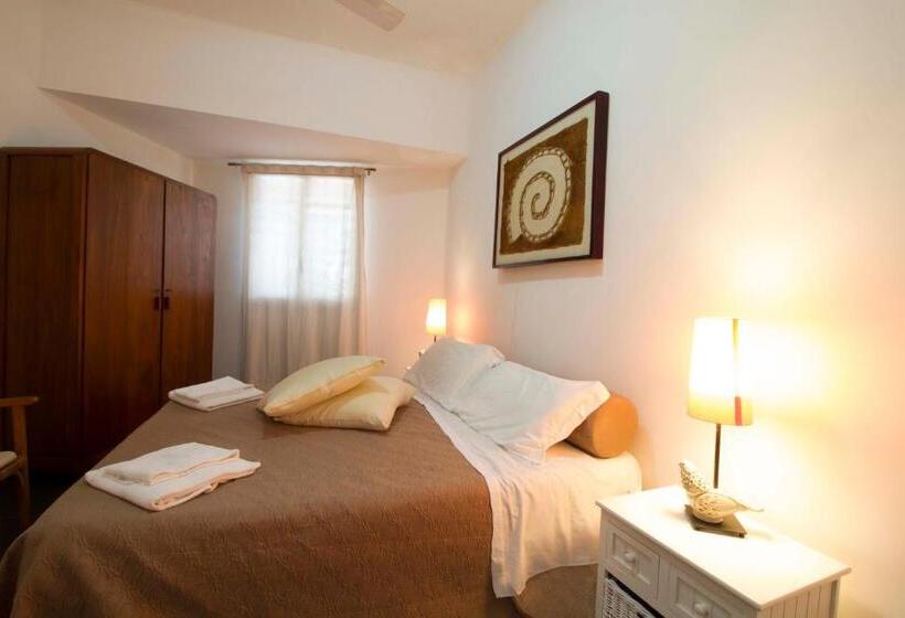 آپارتمان 1 خوابه با چشم‌انداز باغ, Casa Rossa