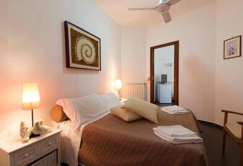 آپارتمان 1 خوابه با چشم‌انداز باغ, Casa Rossa