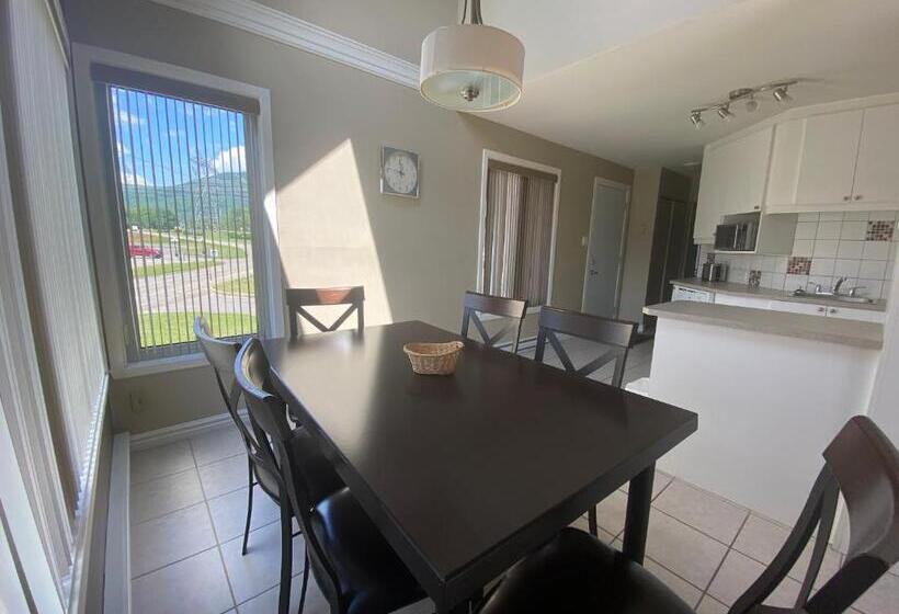 آپارتمان 2 خوابه, Condos Vacances Msa Avec Piscine Et Spas Exterieurs Gratuits 4 Saisons!!