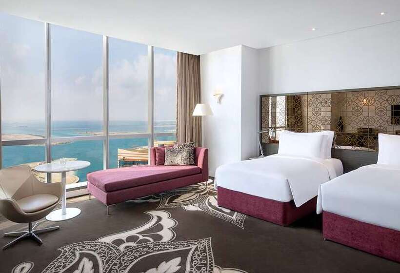 اتاق استاندارد با چشم‌انداز دریا, Hilton Haikou Meilan