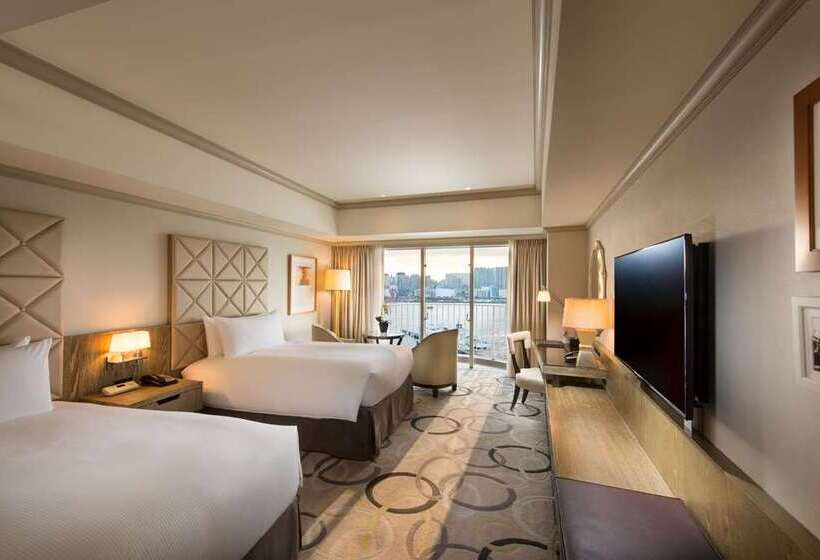 اتاق پرمیوم با چشم‌انداز دریا, Hilton Haikou Meilan