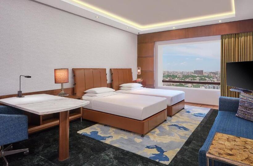 اتاق لوکس, Hyatt Regency Chennai