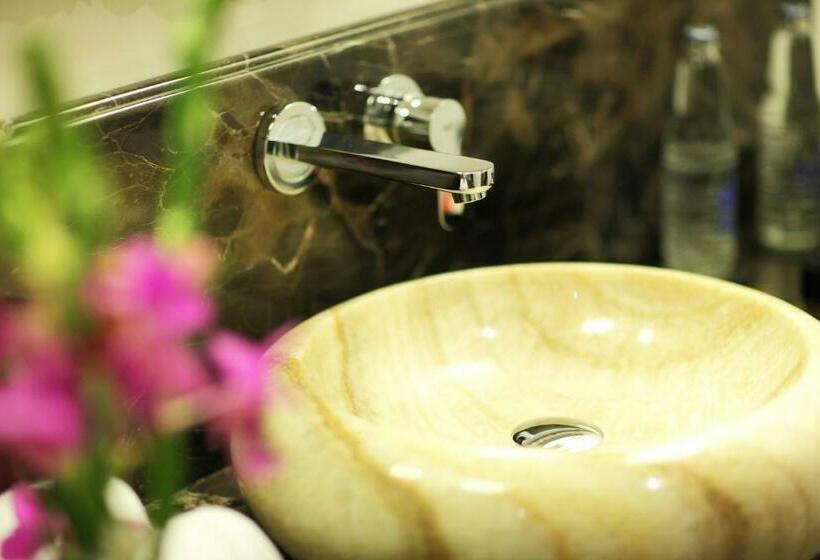 اتاق لوکس, Kejora Suites
