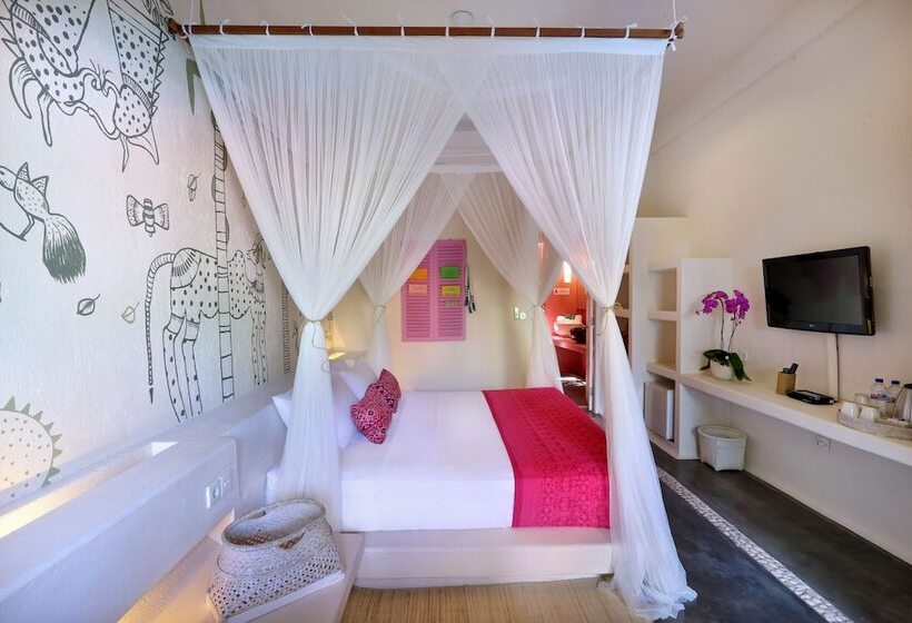 اتاق استاندارد با چشم‌انداز استخر, Pinkcoco Uluwatu   Constant Surprises & For Cool Adults Only