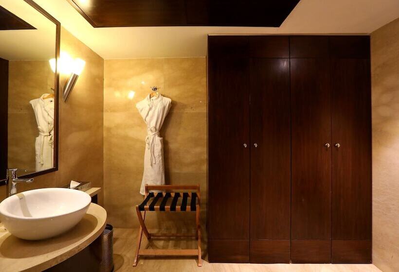 سوییت, Radisson Blu Hotel Chennai City Centre