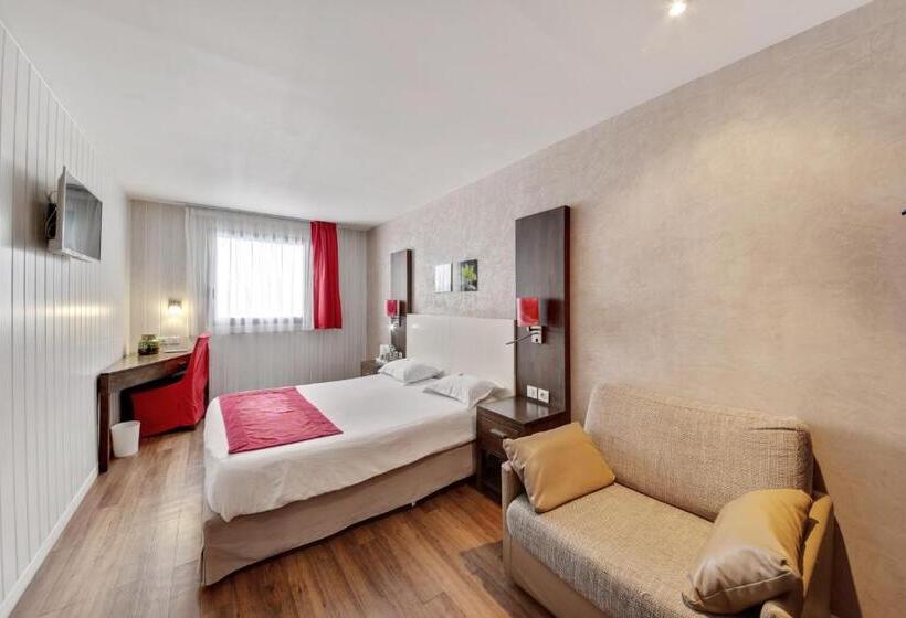 اتاق استاندارد سه نفره, Paris Pacific Paris Villejuif  Pres Du Metro L Hay Les Roses Ligne 14   Direct Paris Aeroport Orly E