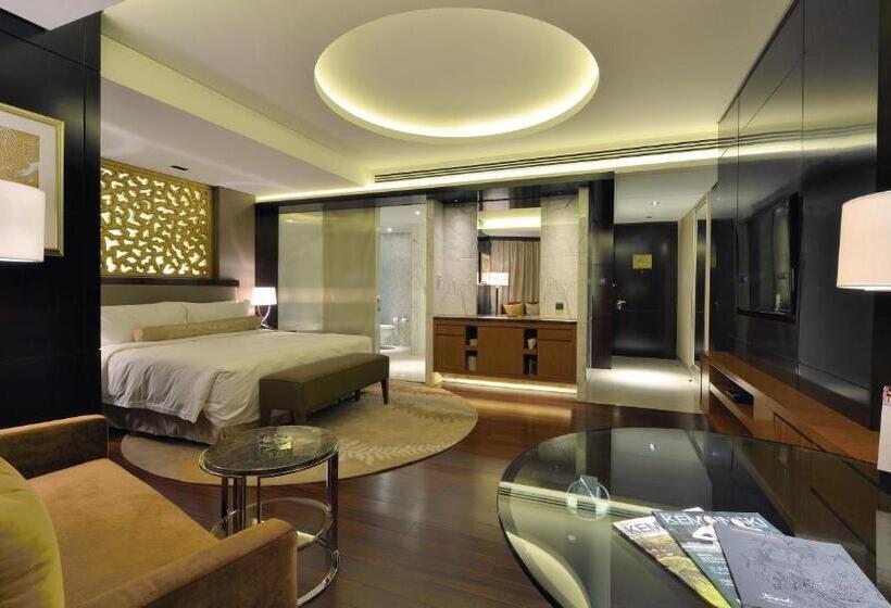 اتاق اجرایی با تخت بزرگ, Kempinski Hotel Taiyuan