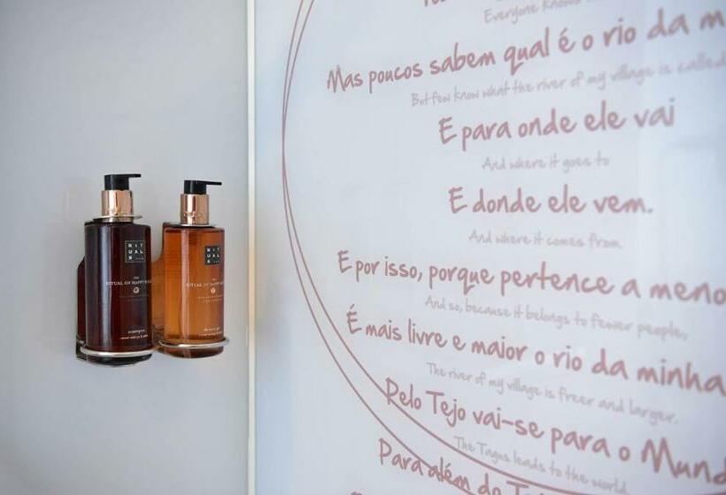 اتاق استاندارد یک نفره, My Story Hotel Ouro