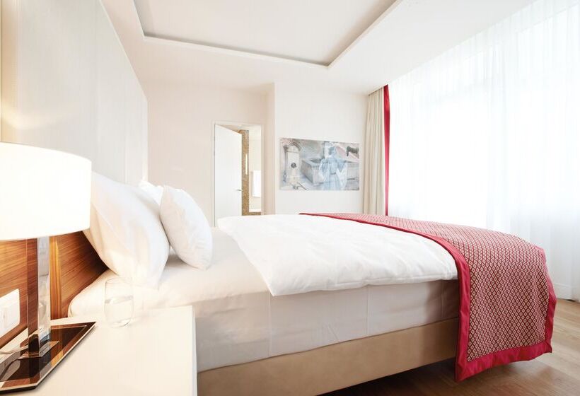 سوییت, Oberwaid   Das Hotel