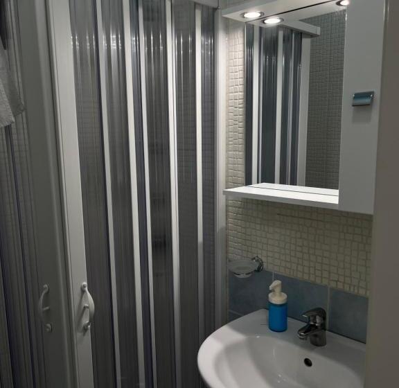 اتاق استاندارد, B&b Dei Vicari