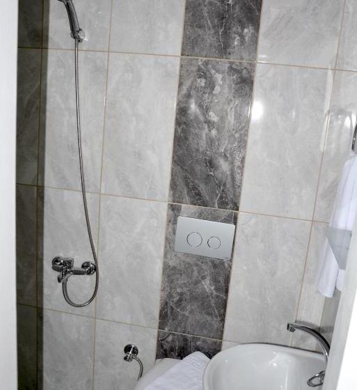 اتاق خانوادگی, Belek Gold Pansiyon