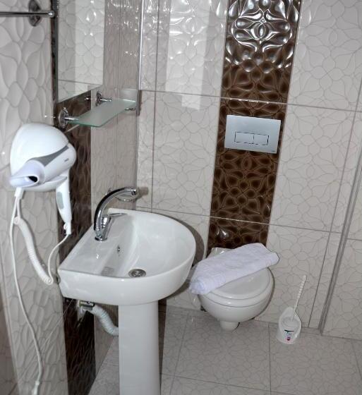 اتاق خانوادگی, Belek Gold Pansiyon