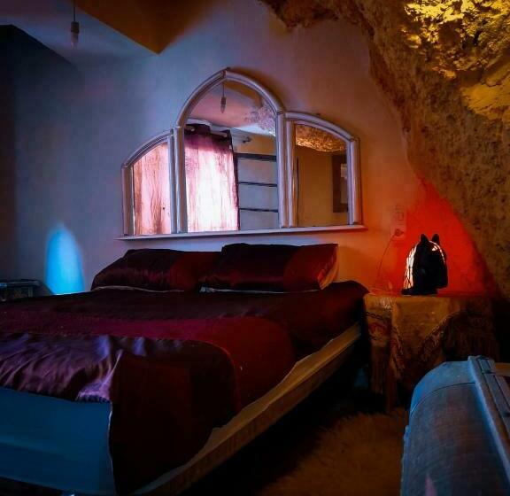 آپارتمان 1 خوابه, Grotte Thami