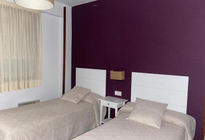اتاق اکونومی, Pension Casa Julio