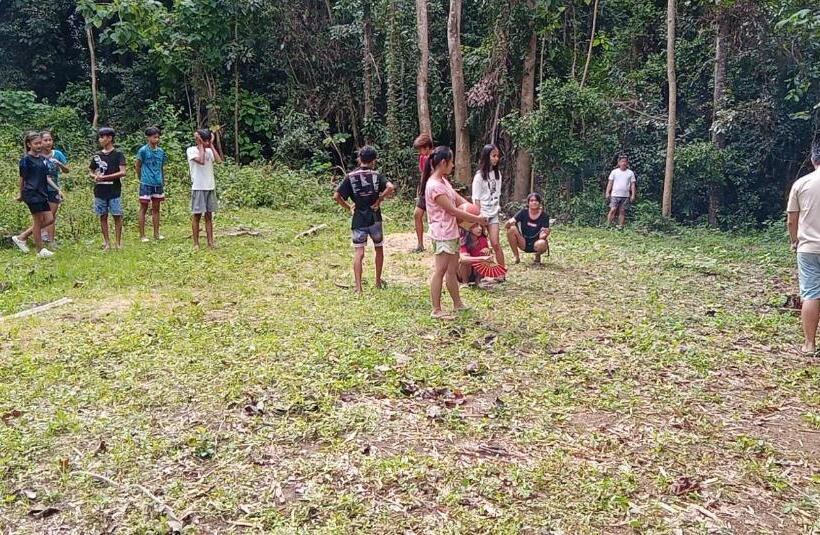 استودیو استاندارد با چشم‌انداز, Smyleinn Farm