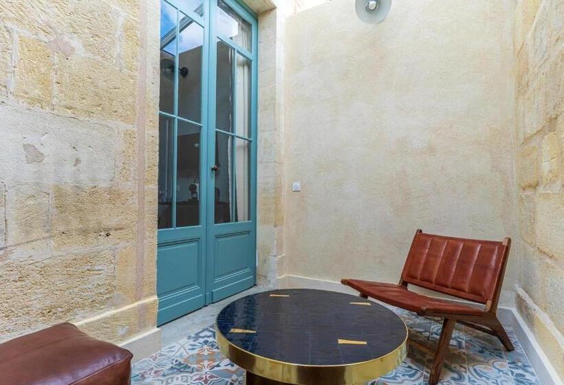 اتاق لوکس با تخت بزرگ, Volubilis Luxury Guest House