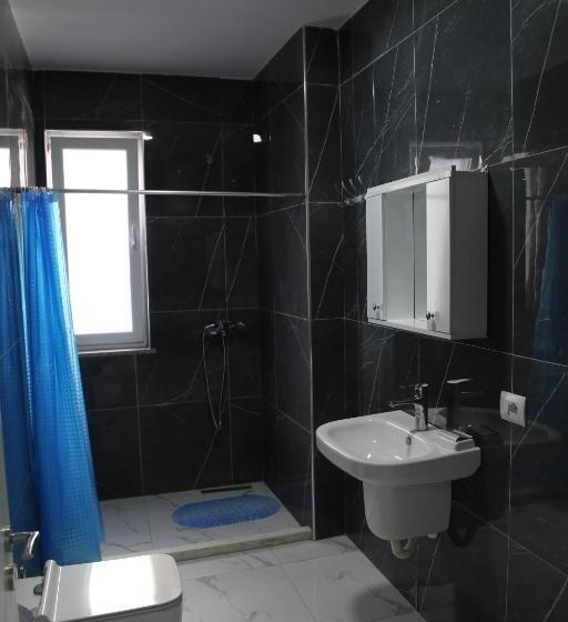 آپارتمان 1 خوابه با چشم‌انداز دریا, Anchor Apartments