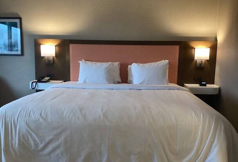 اتاق استاندارد با تخت دوبل, Hampton Inn By Hilton Port Hope