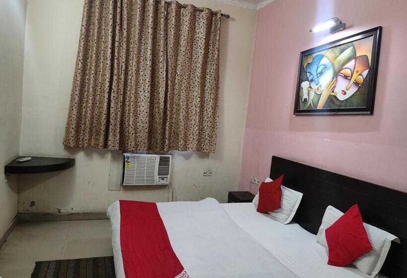 اتاق کلاسیک سه تخته, Oyo 87256 Nu Regency Hotal Dharuhera
