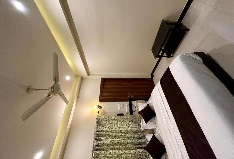 اتاق استاندارد, The Galaxy Near Udaipur Airport