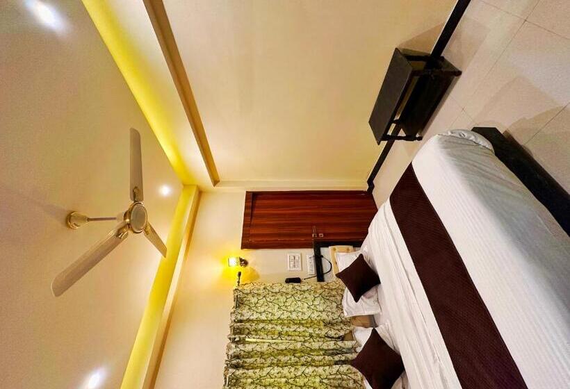 اتاق استاندارد, The Galaxy Near Udaipur Airport