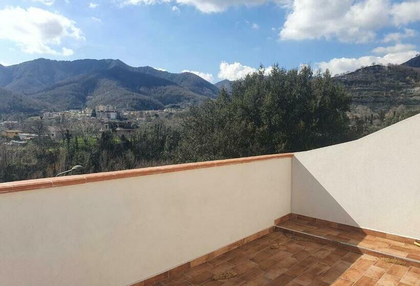 اتاق خانوادگی, Setteabbracci Suite & Apartments