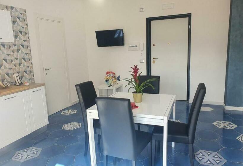اتاق خانوادگی, Setteabbracci Suite & Apartments