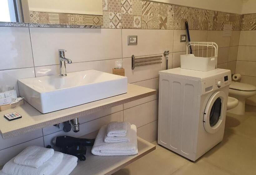 اتاق لوکس, Setteabbracci Suite & Apartments