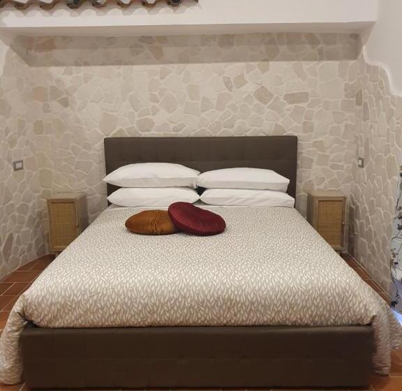 اتاق استاندارد با وان آب گرم, Setteabbracci Suite & Apartments