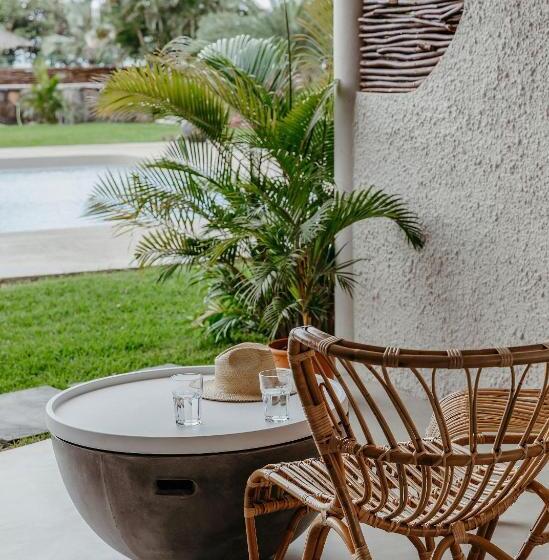استودیوی استاندارد, Boutik Le Morne Holiday Apartments