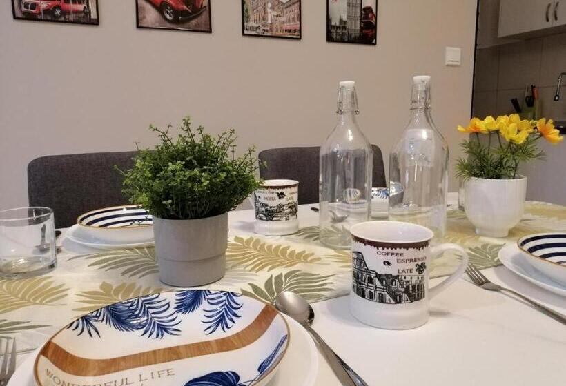 سوییت لوکس, Astetica Residences @ Seri Kembangan