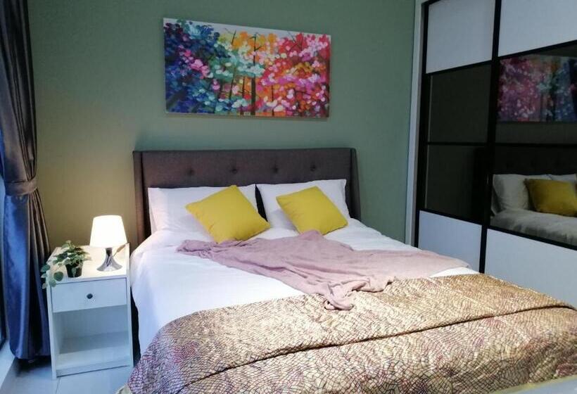 سوییت لوکس, Astetica Residences @ Seri Kembangan