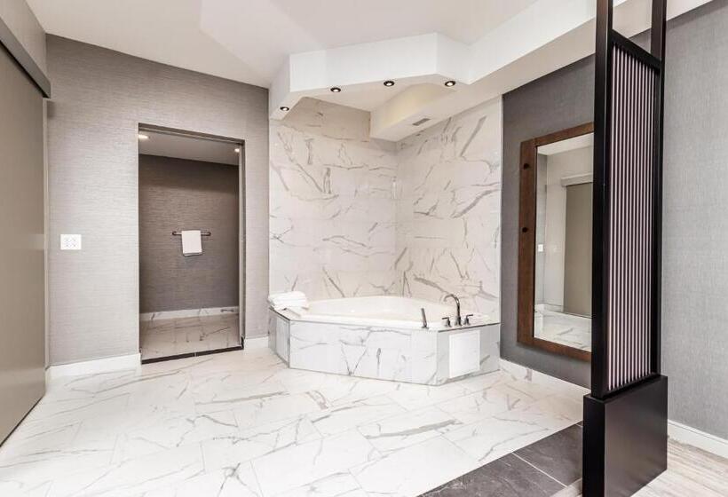 سوئیت پرزیدنت, Hyatt Place Torontobrampton